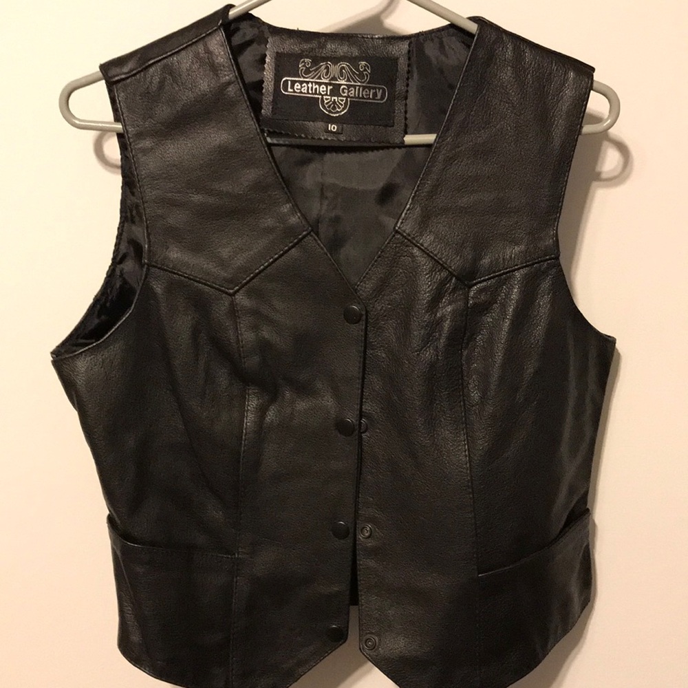 Ladies black leather vest